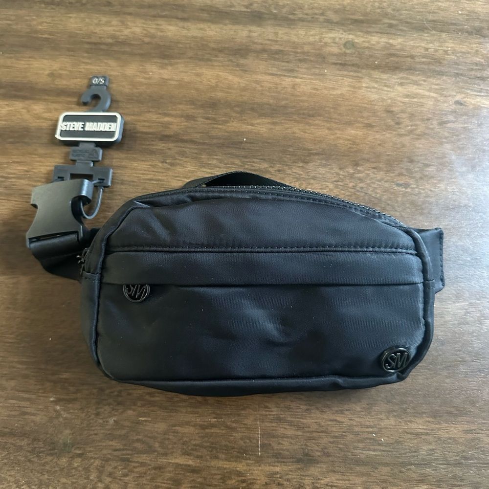 Steve Madden Belt Bag One Size NWT